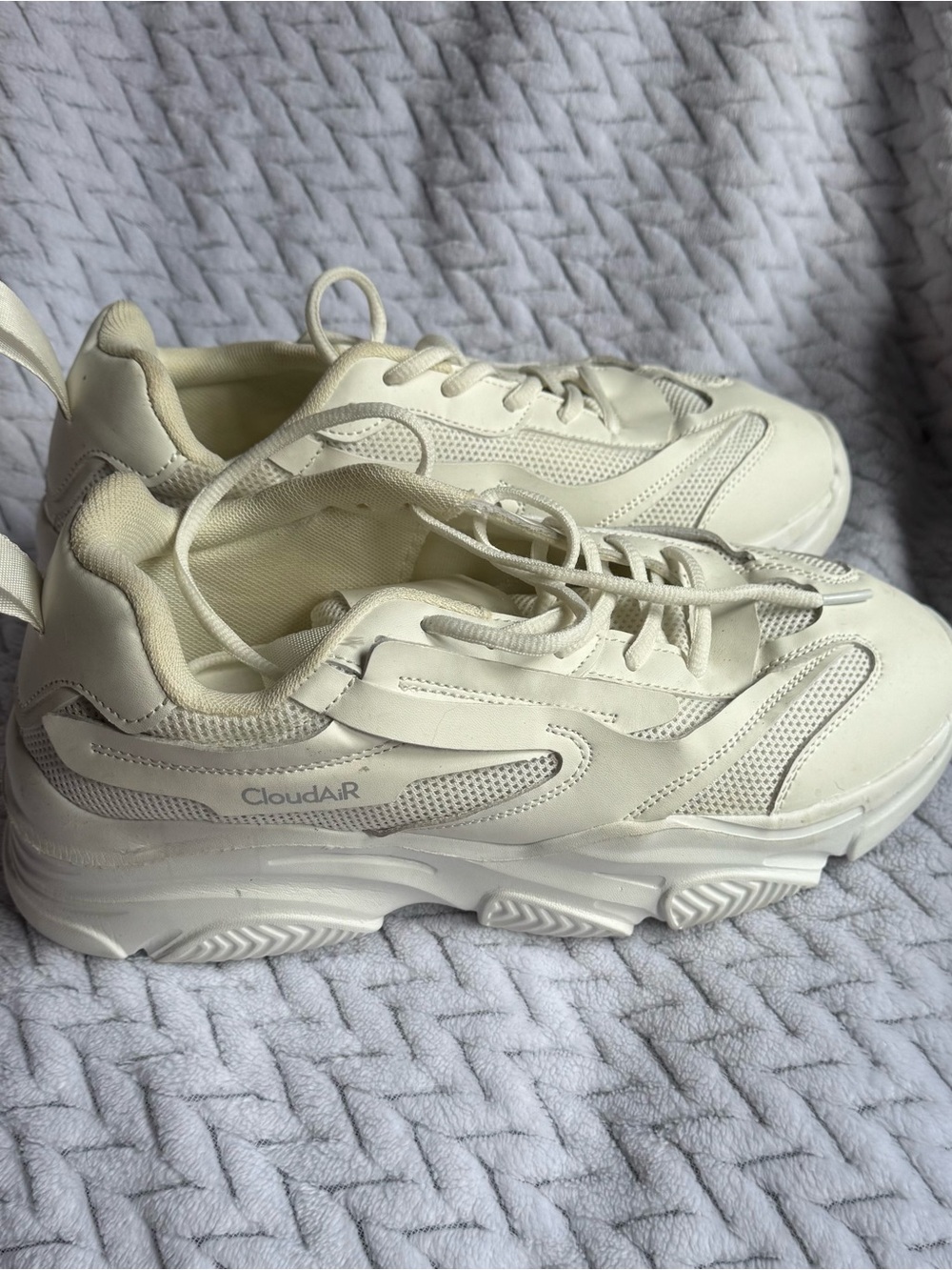 Maya White/cream CloudAir Chunky Lace-Up Sneakers